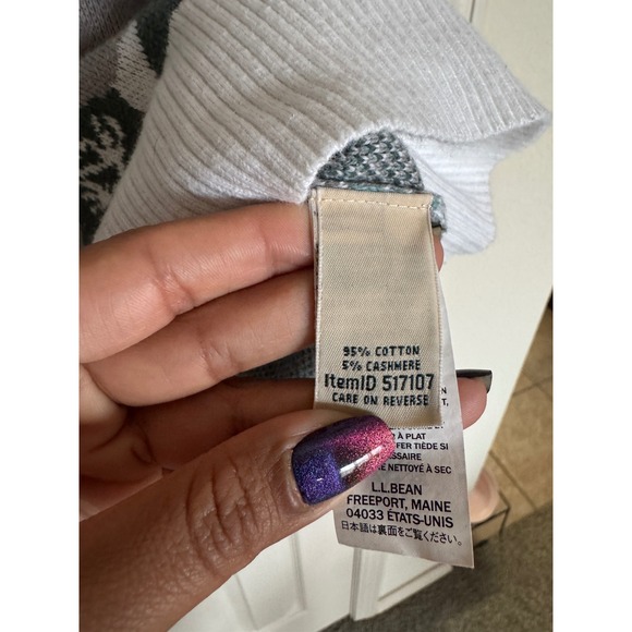 Women's Camouflage Sweater - Picture 6 of 7